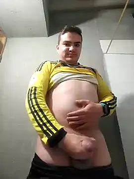 Snapshot of Andy-rtg chatting on March 2025 03:41:02 AM Andy-rtg online show from March 2025 03:41:02 AM