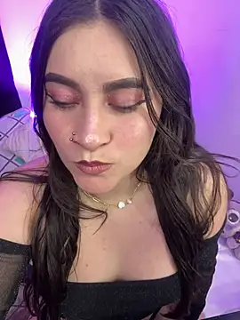 Snapshot of HADARA__ chatting on April 2026 03:04:02 AM HADARA online show from April 2026 03:04:02 AM