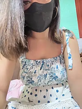 lustyindiancouple online show from October 2025 03:43:01 PM