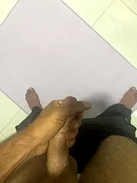 AYARSIZ38 online show from October 2025 07:22:02 PM