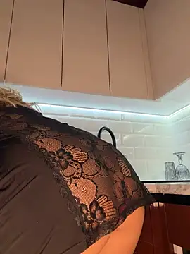 Snapshot of VelvetVabe chatting on February 2026 08:03:02 PM VelvetVabe online show from February 2026 08:03:02 PM