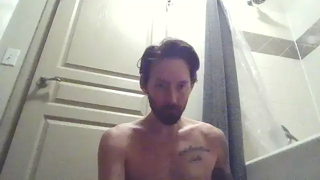 Snapshot of whowantsacreampie chatting on April 2026 08:37:01 AM whowantsacreampie online show from April 2026 08:37:01 AM