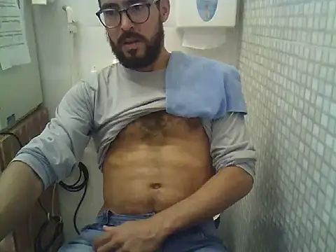 Snapshot of pdasgyn chatting on November 2025 12:44:02 PM pdasgyn online show from November 2025 12:44:02 PM