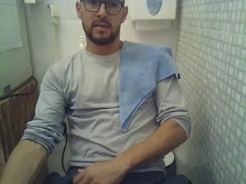 Snapshot of pdasgyn chatting on January 2026 12:31:01 PM pdasgyn online show from January 2026 12:31:01 PM