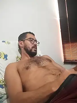 Snapshot of pdasgyn chatting on March 2026 02:10:01 PM pdasgyn online show from March 2026 02:10:01 PM