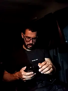 Snapshot of pdasgyn chatting on March 2026 04:45:02 AM pdasgyn online show from March 2026 04:45:02 AM