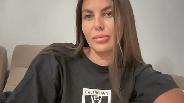 AngelinaMeov online show from September 2025 05:45:01 PM