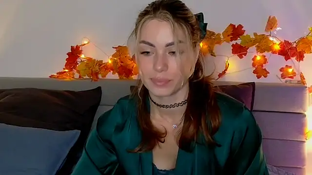 Snapshot of SweetDarling7 chatting on November 2025 05:25:01 PM SweetDarling7 online show from November 2025 05:25:01 PM