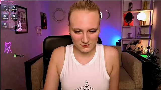 madam uliis online show from June 2026 03:50:02 PM