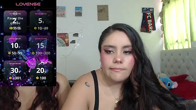 nicky andcamil online show from February 2026 09:01:01 PM