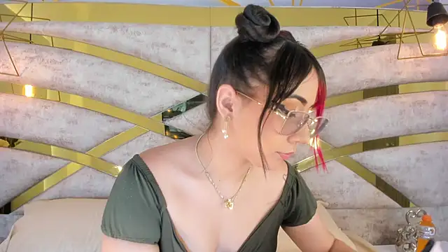 Sofiia Rossee  online show from January 2026 08:12:01 PM