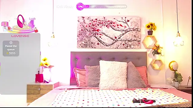 Rose Thompson1 online show from December 2025 01:40:02 PM