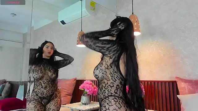 alisonnwalker2025 online show from September 2025 01:22:01 PM