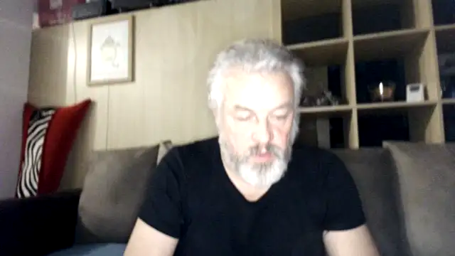 Berg Boy online show from December 2025 08:36:02 PM