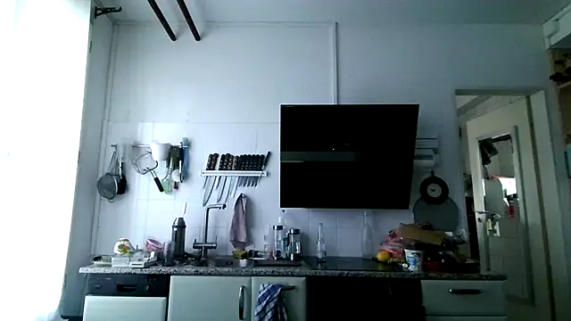 Berg Boy online show from April 2026 05:48:02 AM