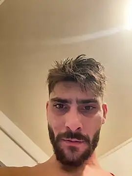 Hugo34bg online show from November 2025 03:43:02 AM