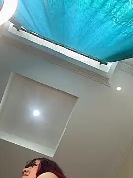 Ivelleee  online show from January 2026 04:54:02 PM