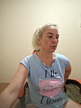 Snapshot of my_Kazka chatting on November 2025 05:35:01 PM my Kazka online show from November 2025 05:35:01 PM