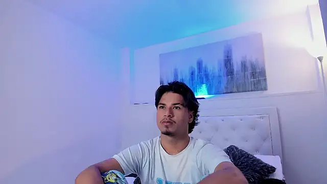 Snapshot of MathewAdams chatting on October 2025 06:27:02 PM MathewAdams online show from October 2025 06:27:02 PM