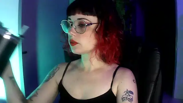 Acid Girl Ofc online show from November 2025 03:38:01 AM