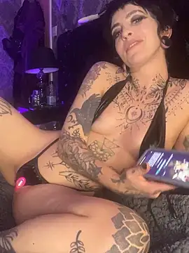 Snapshot of littleinkedblaise666 chatting on November 2025 06:30:02 PM littleinkedblaise666 online show from November 2025 06:30:02 PM