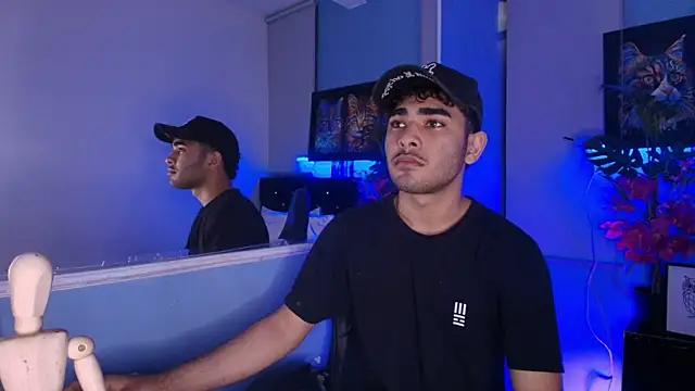 LucasCarterr  online show from November 2025 04:02:02 AM