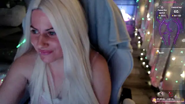 BellaStar84 online show from February 2026 11:43:02 AM