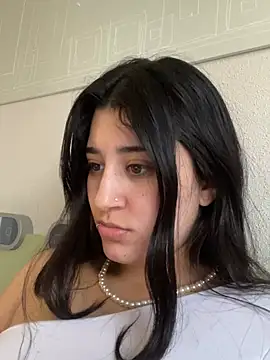 Snapshot of SashaLuss_ chatting on March 2025 04:48:01 PM SashaLuss online show from March 2025 04:48:01 PM