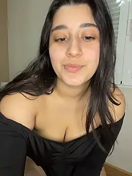 Snapshot of SashaLuss_ chatting on March 2026 07:07:01 PM SashaLuss online show from March 2026 07:07:01 PM