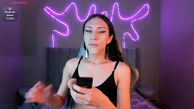 madison  rey online show from December 2025 02:03:01 PM