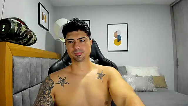 Dante Storm online show from November 2025 09:03:01 PM