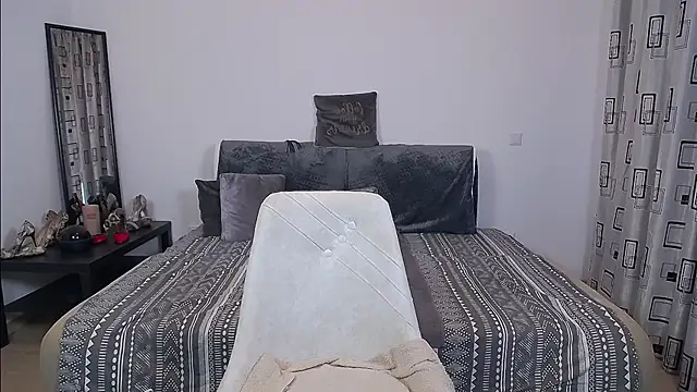 SharronAlexa online show from October 2025 09:08:01 AM