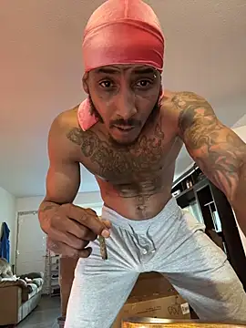 Snapshot of Foxdaguy chatting on December 2025 02:46:01 PM Foxdaguy online show from December 2025 02:46:01 PM