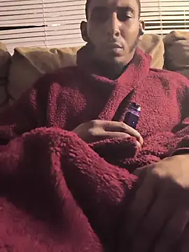 Snapshot of Foxdaguy chatting on February 2026 08:33:01 AM Foxdaguy online show from February 2026 08:33:01 AM