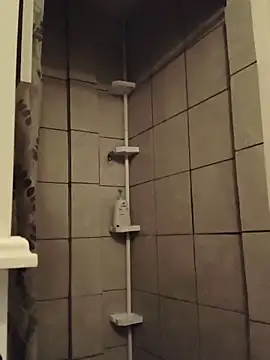 Snapshot of Foxdaguy chatting on April 2026 04:04:01 AM Foxdaguy online show from April 2026 04:04:01 AM