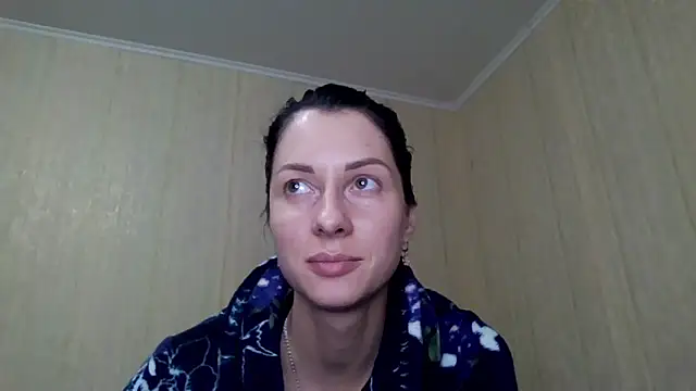 Snapshot of _Black-Panther_ chatting on September 2025 04:32:02 PM  Black-Panther  online show from September 2025 04:32:02 PM