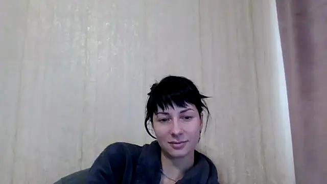 Snapshot of _Black-Panther_ chatting on October 2025 06:13:02 AM  Black-Panther  online show from October 2025 06:13:02 AM