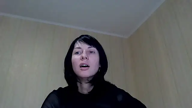 Snapshot of _Black-Panther_ chatting on October 2025 06:28:02 AM  Black-Panther  online show from October 2025 06:28:02 AM