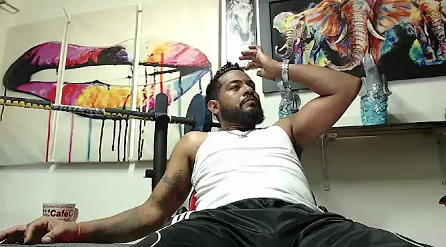 Snapshot of BladeFoxxx1 chatting on March 2025 06:00:02 AM BladeFoxxx1 online show from March 2025 06:00:02 AM