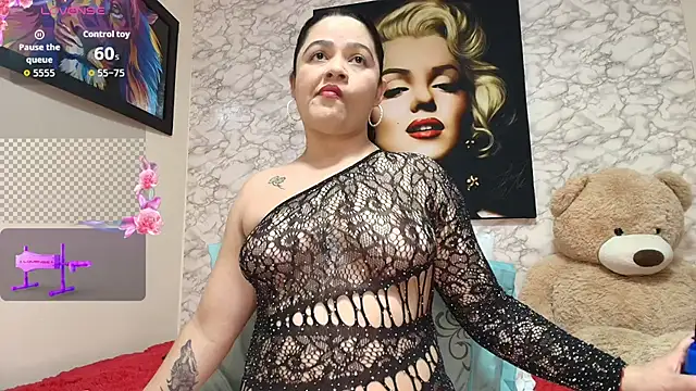 Snapshot of nataliaesmith_24 chatting on October 2025 05:35:02 PM nataliaesmith 24 online show from October 2025 05:35:02 PM