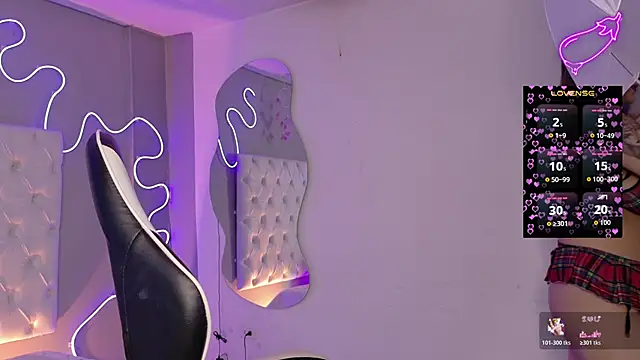 natasha  black online show from February 2026 07:36:01 PM