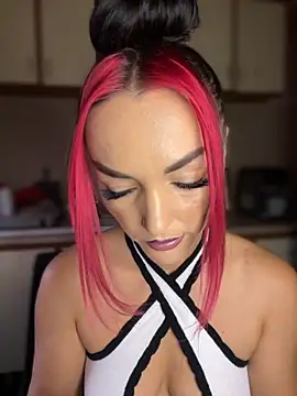 MeganFoxiy online show from October 2025 04:44:02 AM