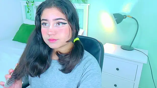 Snapshot of Kathe_sweetness chatting on September 2025 11:33:02 AM Kathe sweetness online show from September 2025 11:33:02 AM
