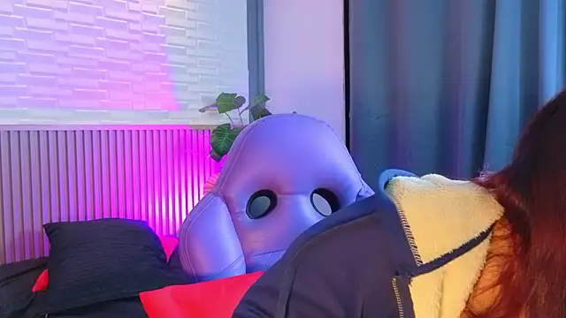 TiffanyWalk online show from March 2026 12:55:01 PM