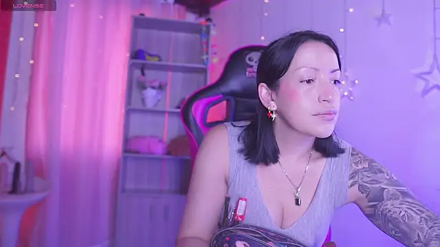 Snapshot of Madison_Mayer chatting on September 2025 12:29:01 PM Madison Mayer online show from September 2025 12:29:01 PM