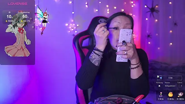 Snapshot of Madison_Mayer chatting on October 2025 12:29:01 PM Madison Mayer online show from October 2025 12:29:01 PM