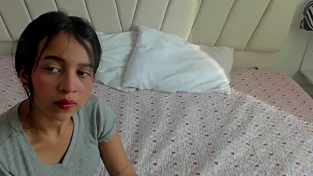 tianna princess online show from December 2025 12:46:02 PM