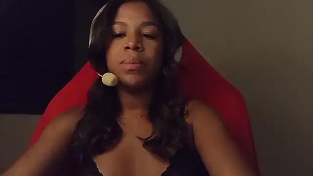 Snapshot of cammydebora chatting on October 2025 12:30:02 AM cammydebora online show from October 2025 12:30:02 AM