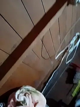 indio9233 online show from September 2025 03:22:01 AM