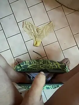 wassermann8484 online show from April 2026 12:05:02 PM